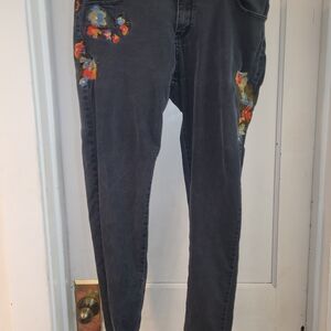 Gray Floral Embroidered Women's Jeans 18